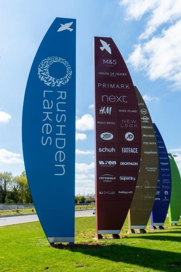 Chestnut Contractor Stays Wellingborough Eksteriør billede